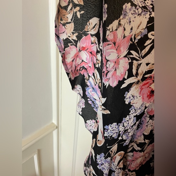 Band of Gypsies Rose and Lilac Floral Wrap Skirt - Picture 10 of 14